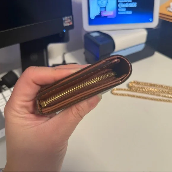 Louis Vuitton Monogram Crossbody with Gold Chain - Picture 7 of 17